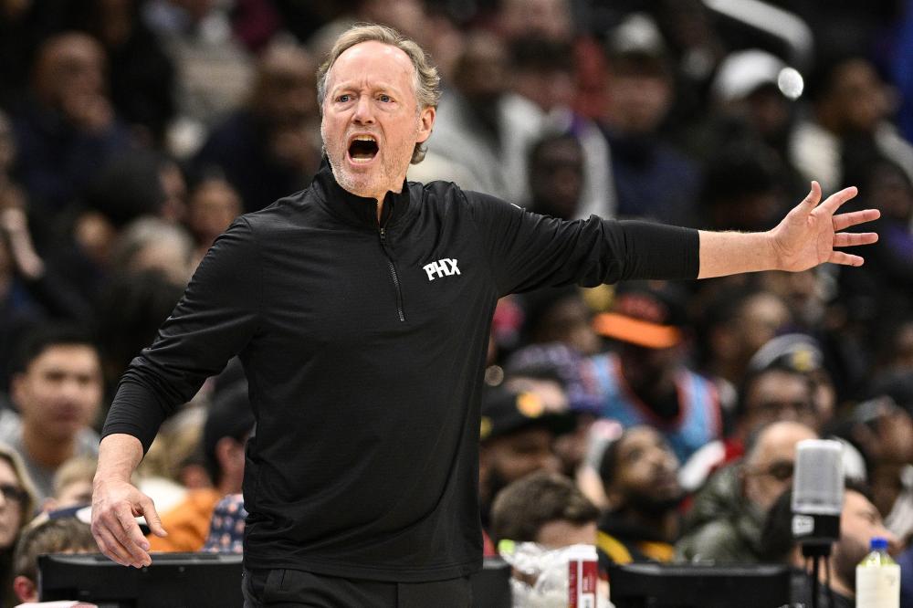 地将球射入 地将球射入